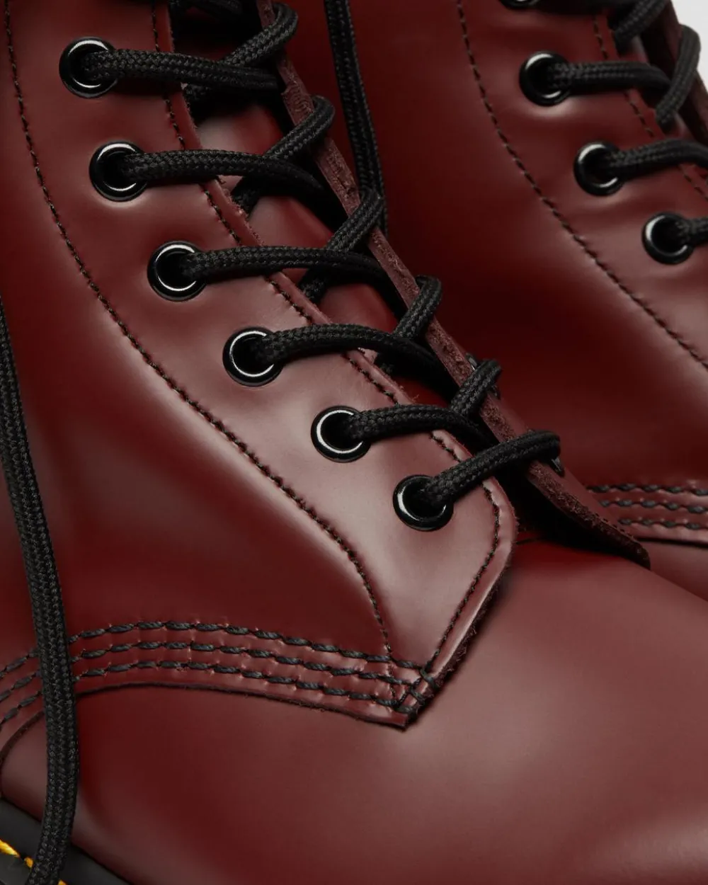 1460 Smooth Leather Lace Up -Maiharit*Dr. Martens Fashion