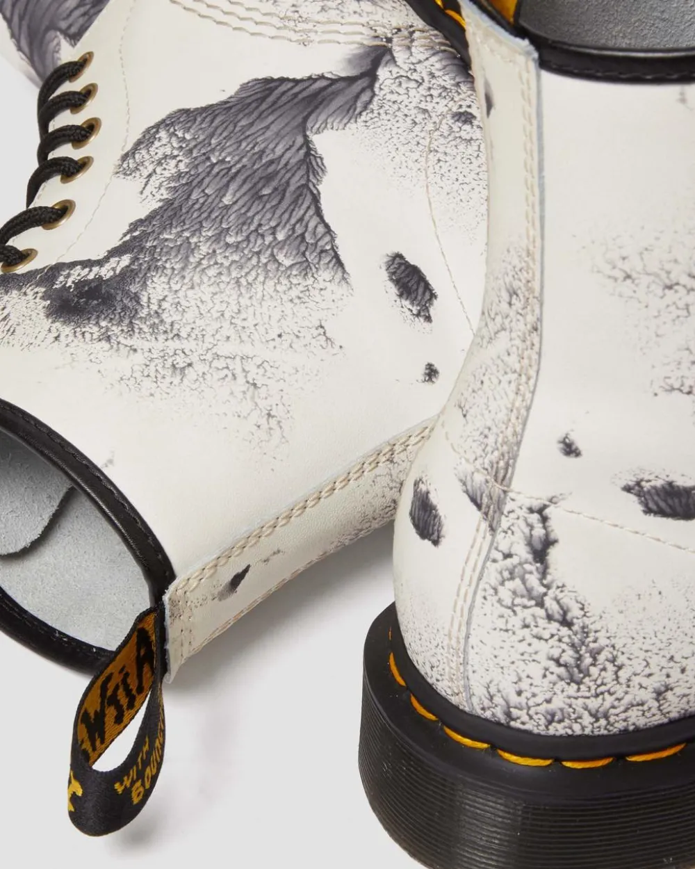 1460 Tate Decalcomania -Nahkamaiharit*Dr. Martens Store