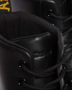 Crewson Leather Lace Up -Maiharit*Dr. Martens Discount