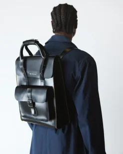 Nahkainen Kiev Smooth -Lapparireppu*Dr. Martens Hot