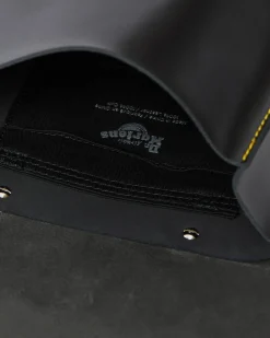 Nahkainen Kiev Smooth -Minireppu*Dr. Martens Best Sale