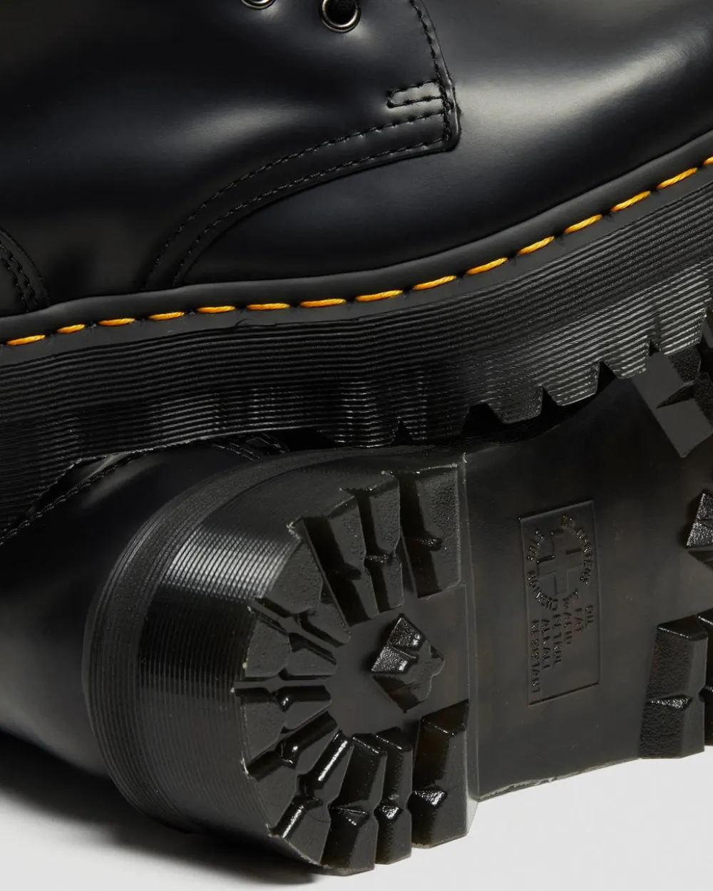 Nahkaiset Jadon Hi Smooth Platform -Maiharit*Dr. Martens Fashion