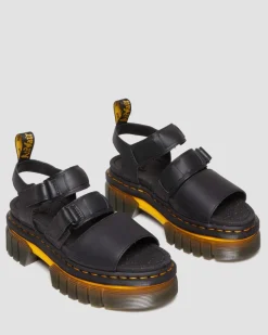 Ricki Contrast Sole Leather 3-Strap Platform -Sandaalit*Dr. Martens Outlet
