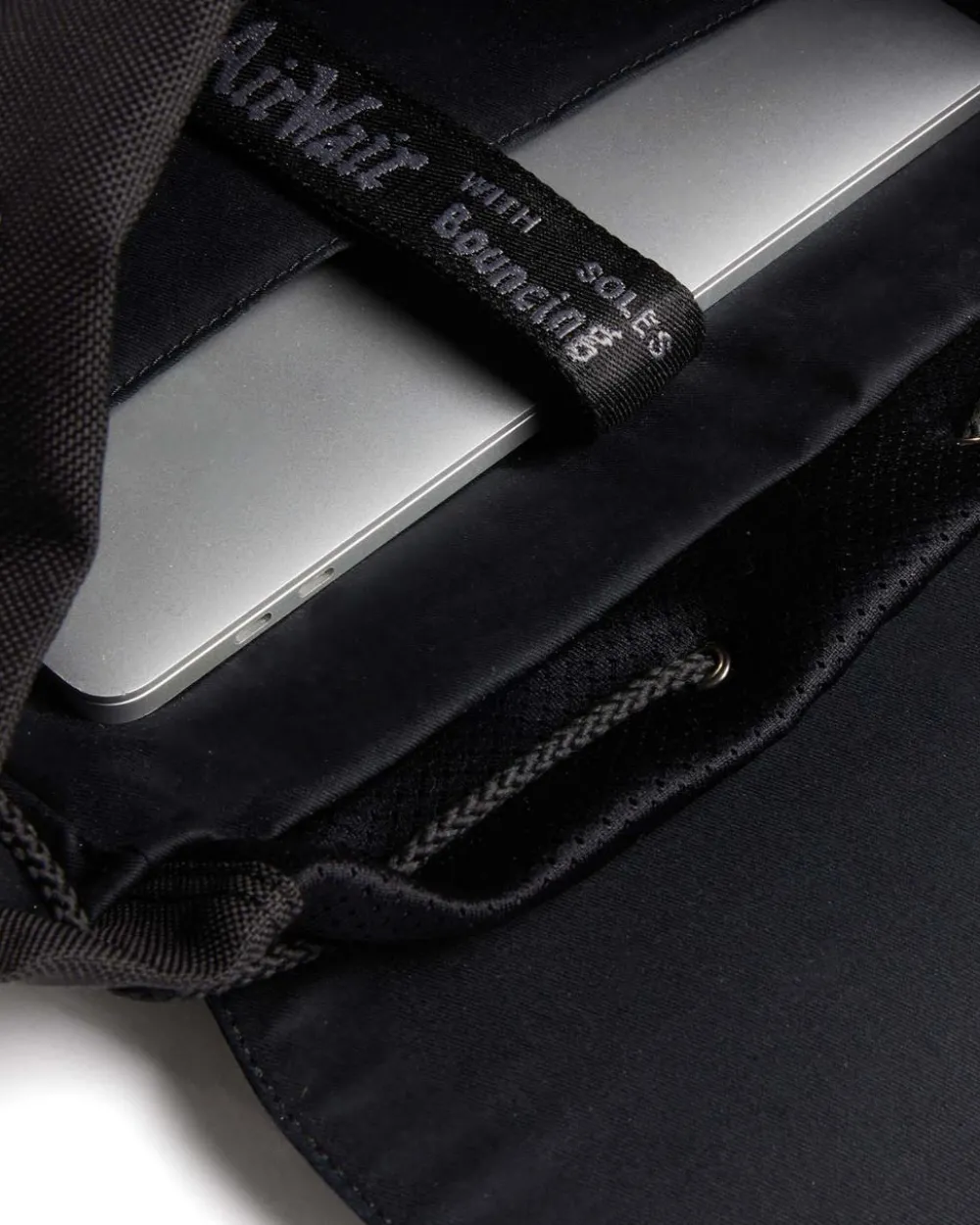 Rubberised Kiev Leather -Reppu*Dr. Martens Store