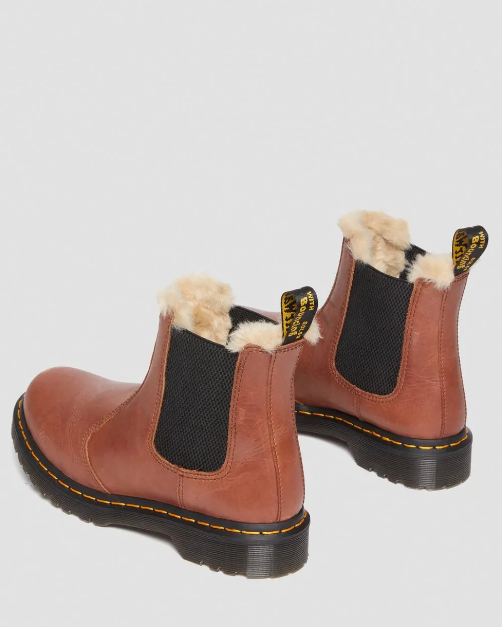 Tekoturkisvuoratut 2976 Leonore Chelsea -Bootsit*Dr. Martens Cheap