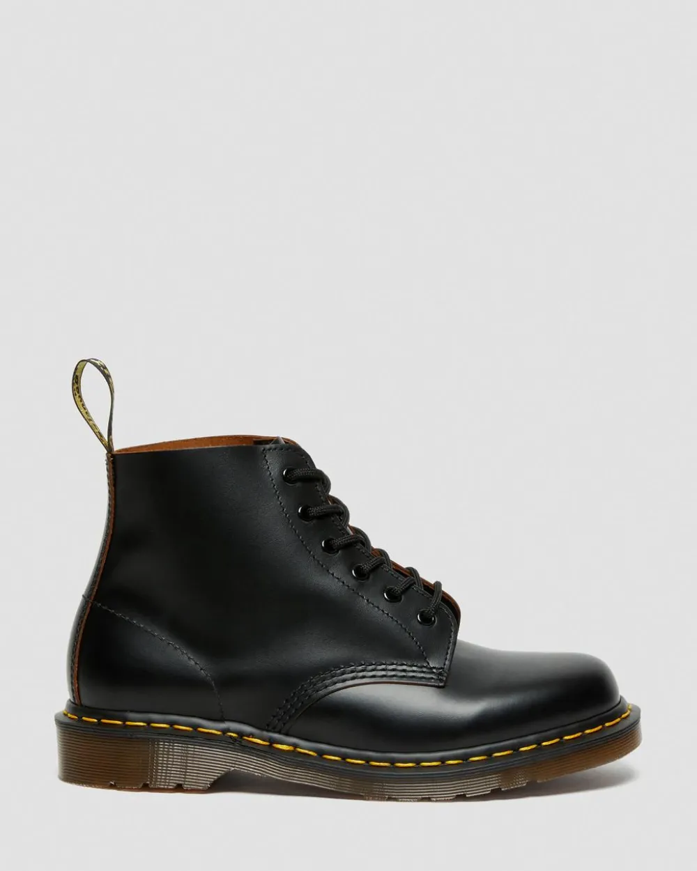 Vintage 101 Quilon -Nahkanilkkurit*Dr. Martens New